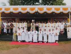 Tutup Kegiatan Jambore di Dekenat Lembata, Mgr. Hans Mointeiro: ”Persatuan dalam Kristus serta kesadaran akan Misi Perutusan”